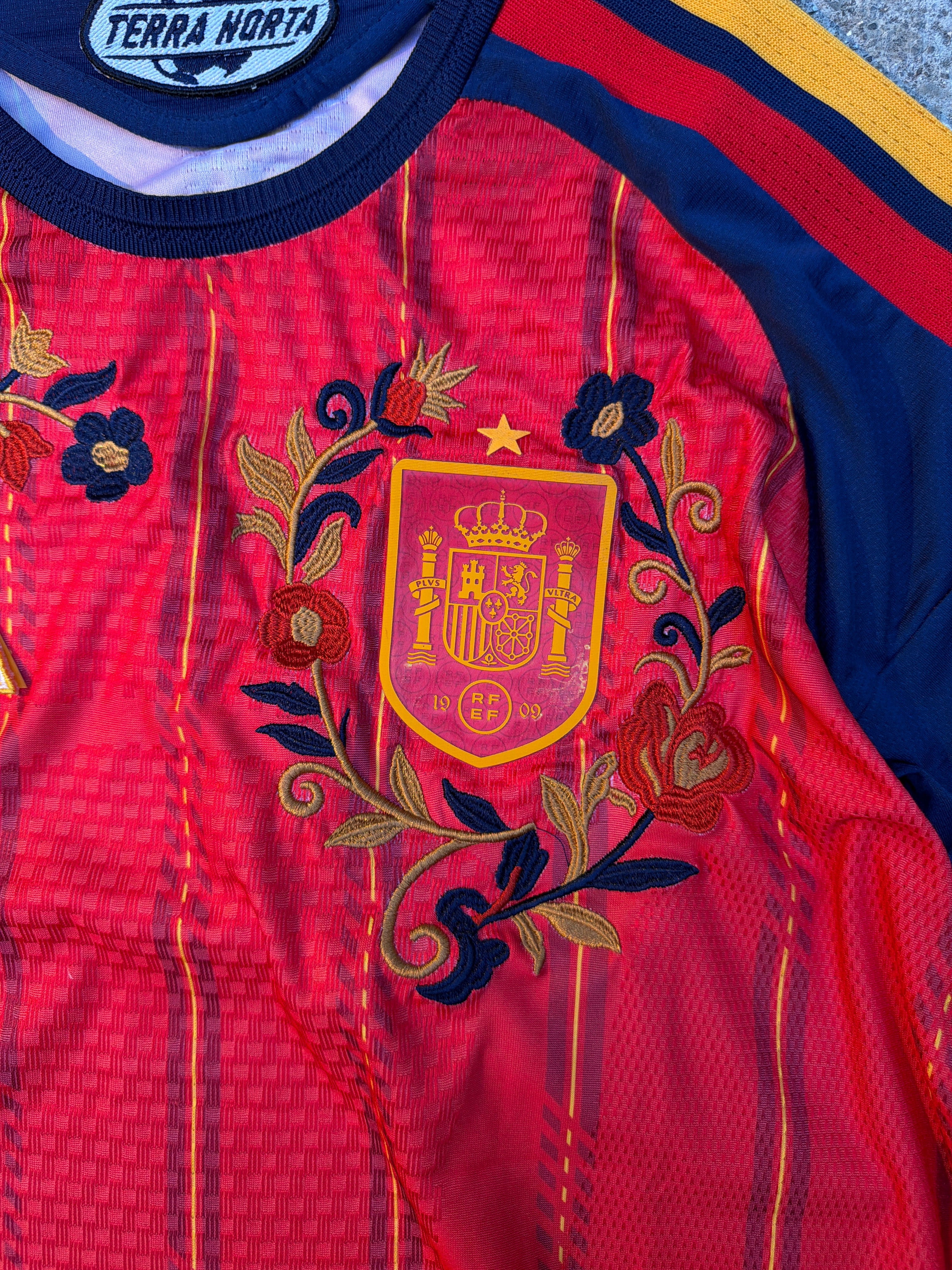 SPAIN EMBROIDERY JERSEY