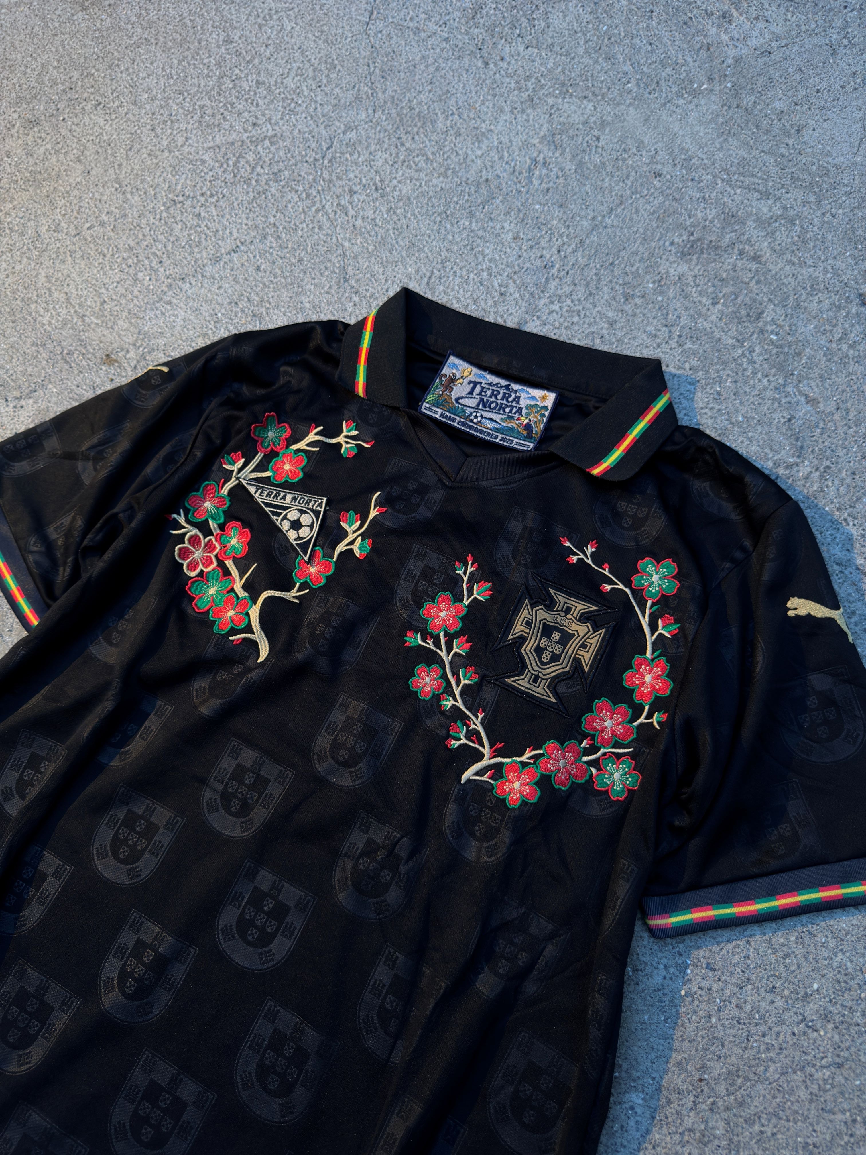 PORTUGAL B EMBROIDERY JERSEY