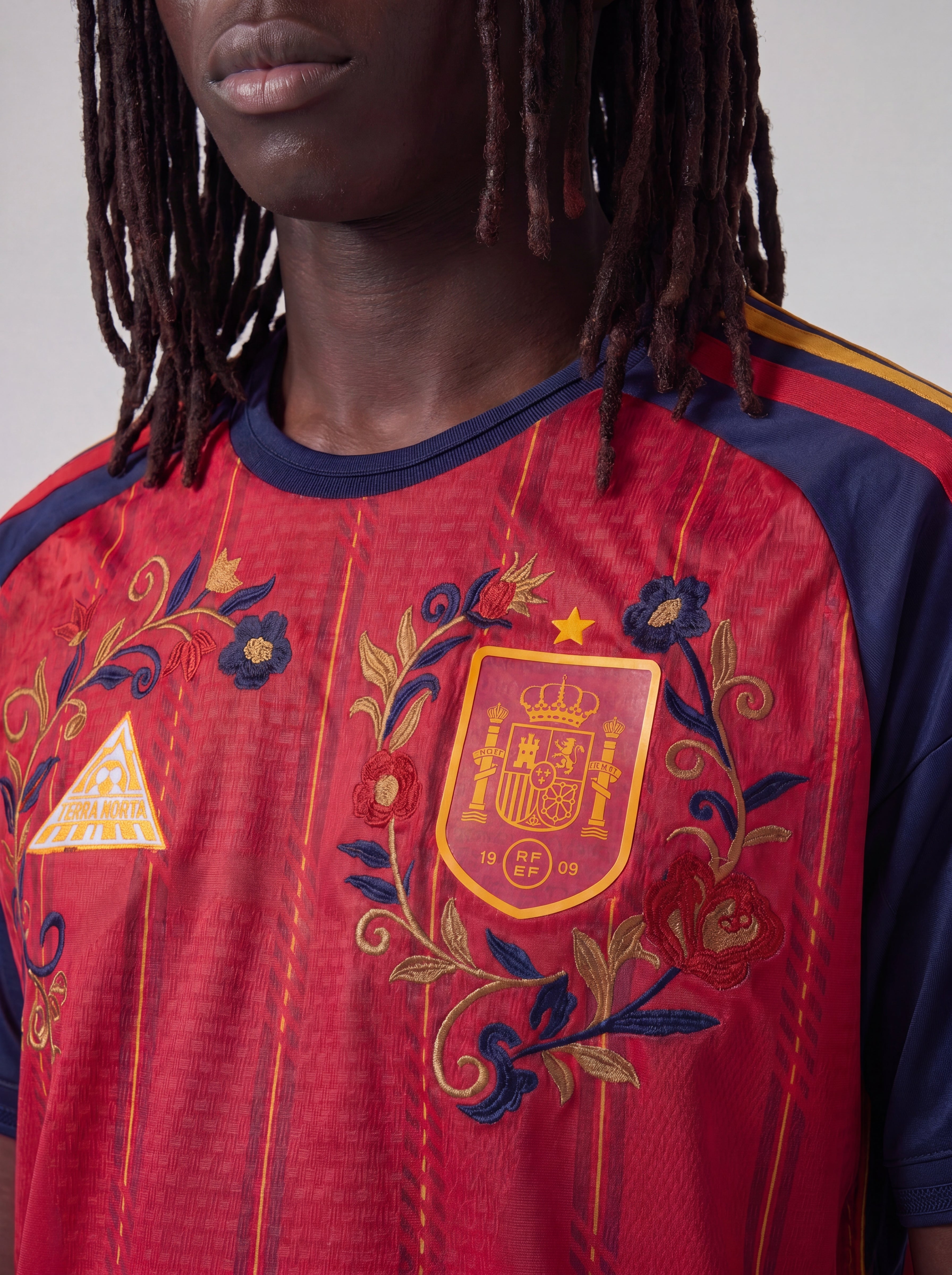 SPAIN EMBROIDERY JERSEY